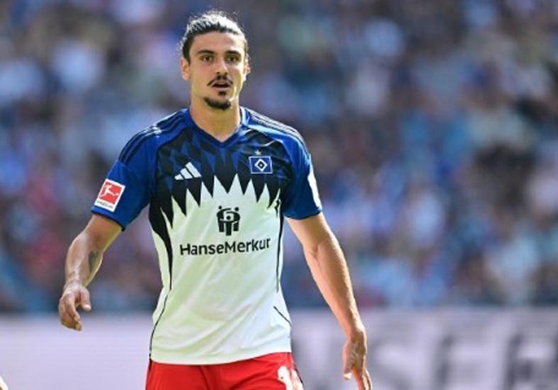 九游体育官方网站-国安锁定1米91大中卫 球迷：方昊留下的转会费 泰山锻炼陈史梅兰